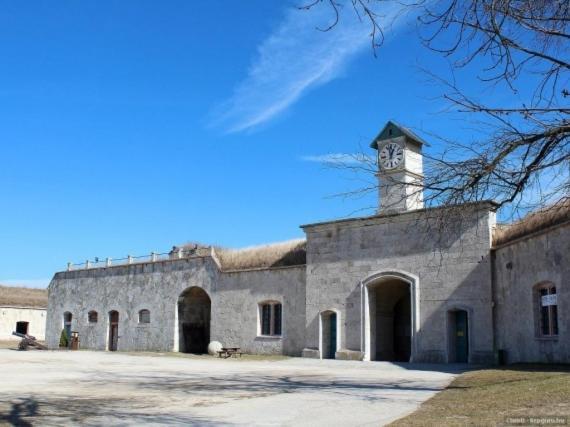 Bed and Breakfast Tulipan Panzio Komárom Zewnętrze zdjęcie